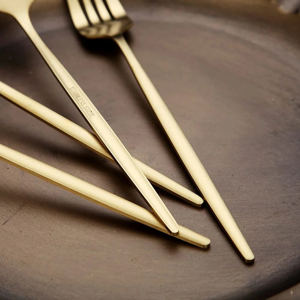 Silvere/Golden Stain Flatware ዘመናዊ 6 pcs አይዝጌ ብረት እራት ሹካ 8.2 ኢንች ካምፕ ራት እቃ የጠረጴዛ ዕቃዎች የመመገቢያ ዕቃዎች አዘጋጅ